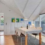 Sella - 500m From The Sea By Interhome * Nedre Lysabild