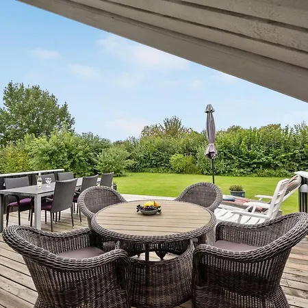 Holiday home Sella - 500m From The Sea By Interhome *