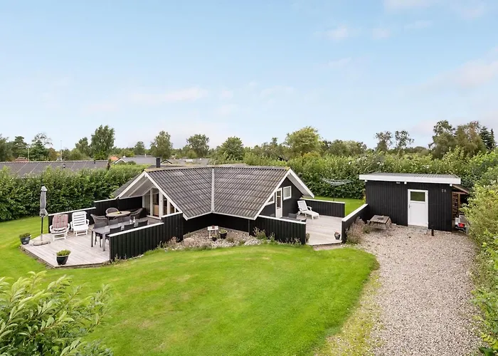 Sella - 500m From The Sea By Interhome * Nedre Lysabild