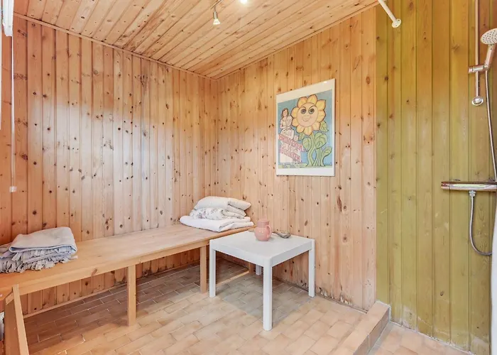 Sella - 500m From The Sea By Interhome